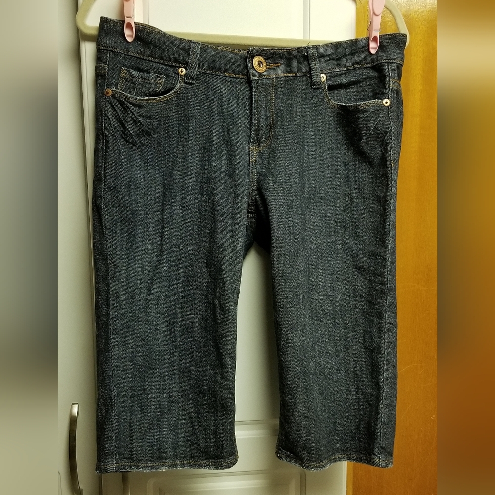 🍭Vintage Y2K Armor Jeans(Le Chateau brand) capri/bermuda cut wide leg shorts